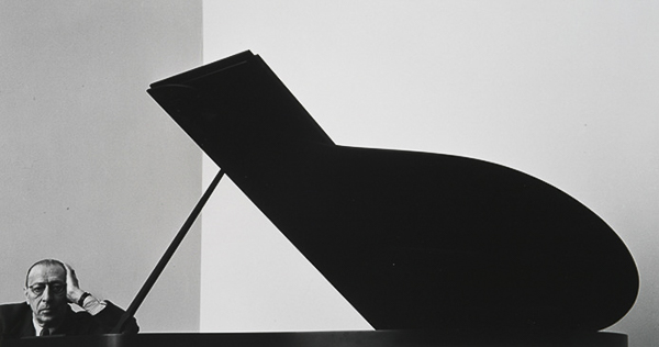 Arnold-Newman-Stravinsky-694_366