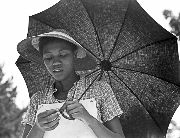 dorothea-lange-louisiana-negress-1937