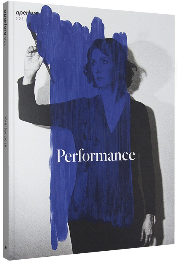 helena_almeida-aperture221-1