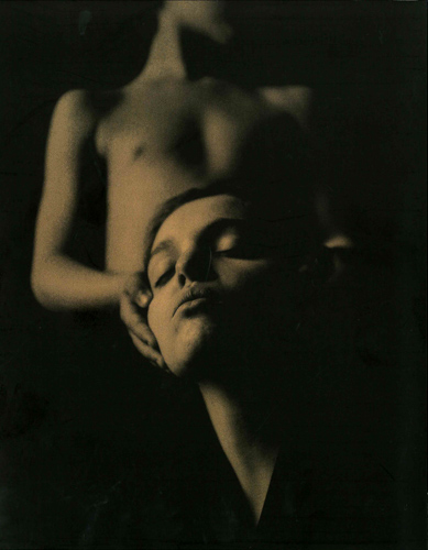 Nuno_Moreira_She_Looks_Into_Me-2018 (1)