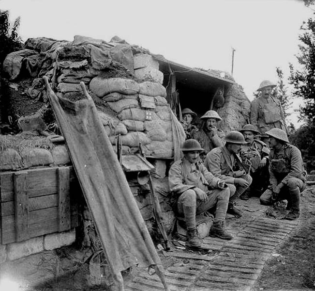 27-Tropas do CEP nas trincheiras perto de Neuve Chapelle, em 25 de junho de 1917